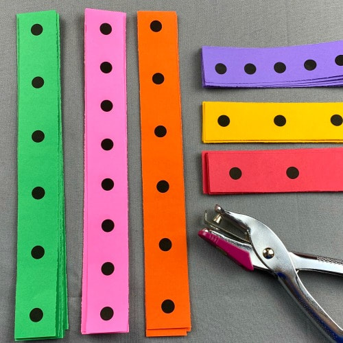 FREE Hole Punch Game {Fine Motor Activity} A Plus Teaching Resources